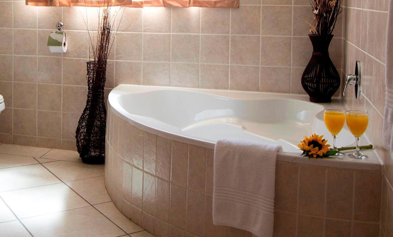 Summer Garden Guest House Бенони Екстериор снимка